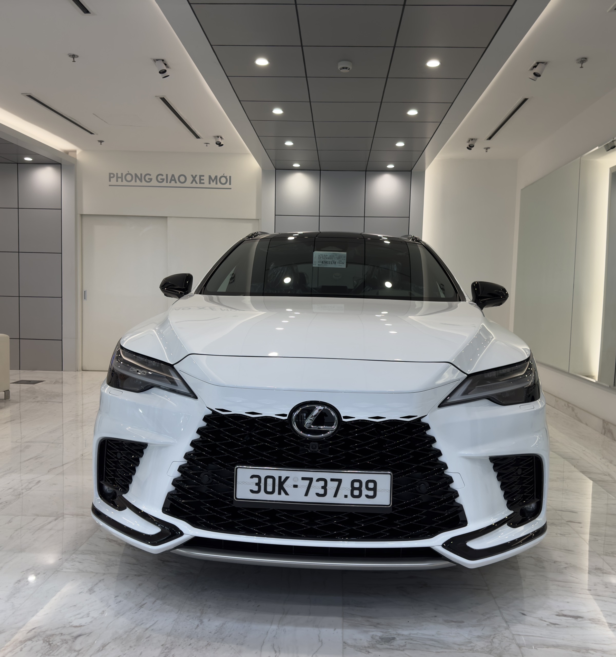 30K-737.89 ĐÃ THEO LEXUS VỀ DINH. CÁM ƠN AE ỦNG HỘ VÀ TIN TƯỞNG.